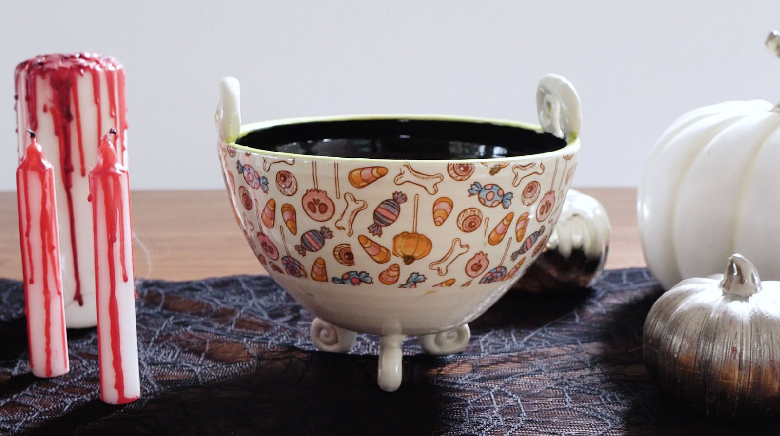Halloween Cauldron Tutorial