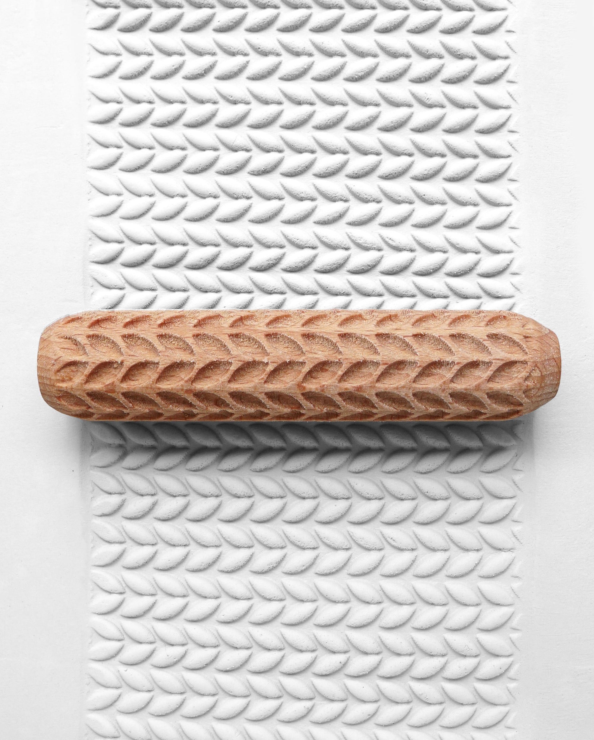 Clay Texture Roller, Clay Hand Roller - Ivy Trails - Sanbao Studio -  ChinaClayArt