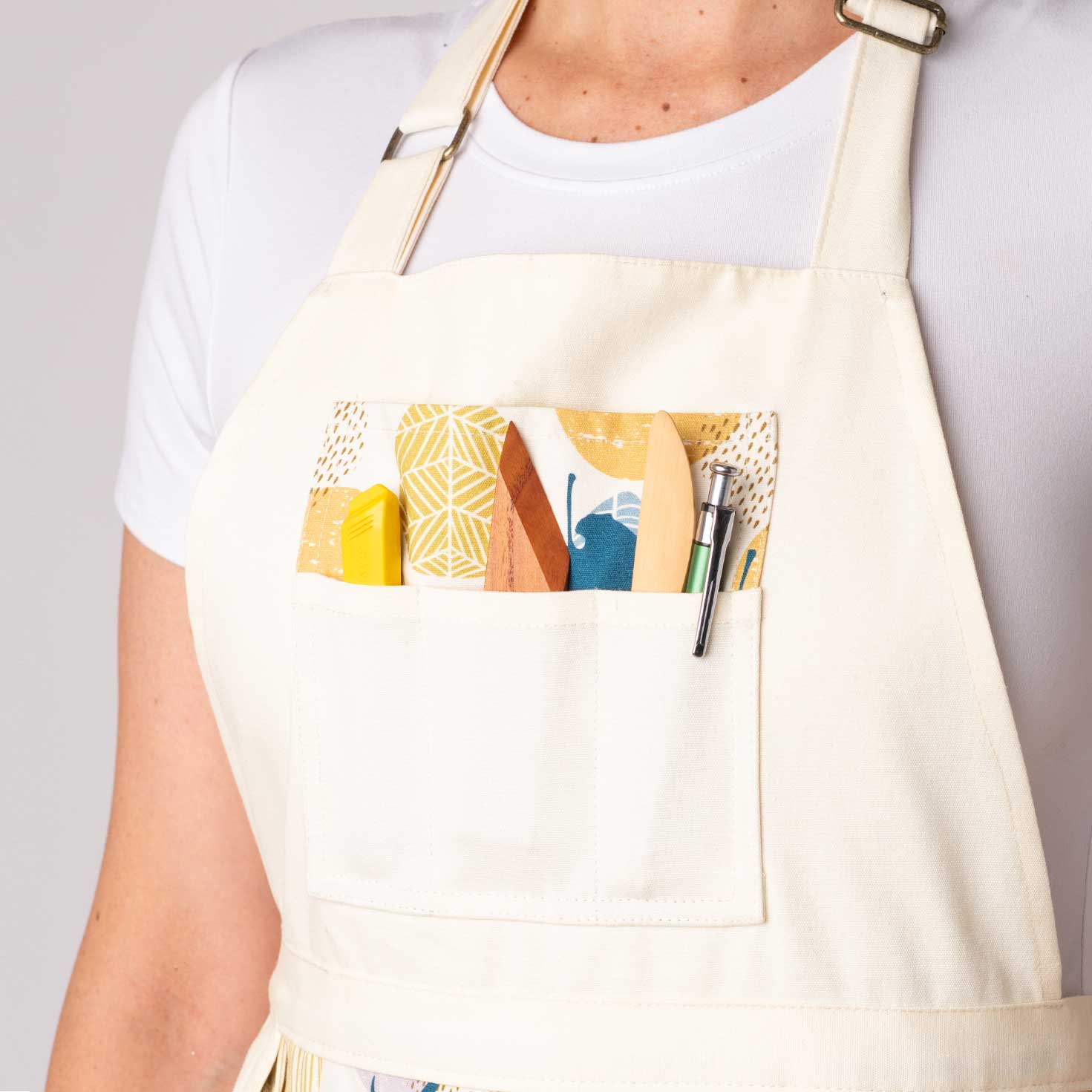 Split leg Pottery Apron - Pastel Leaf