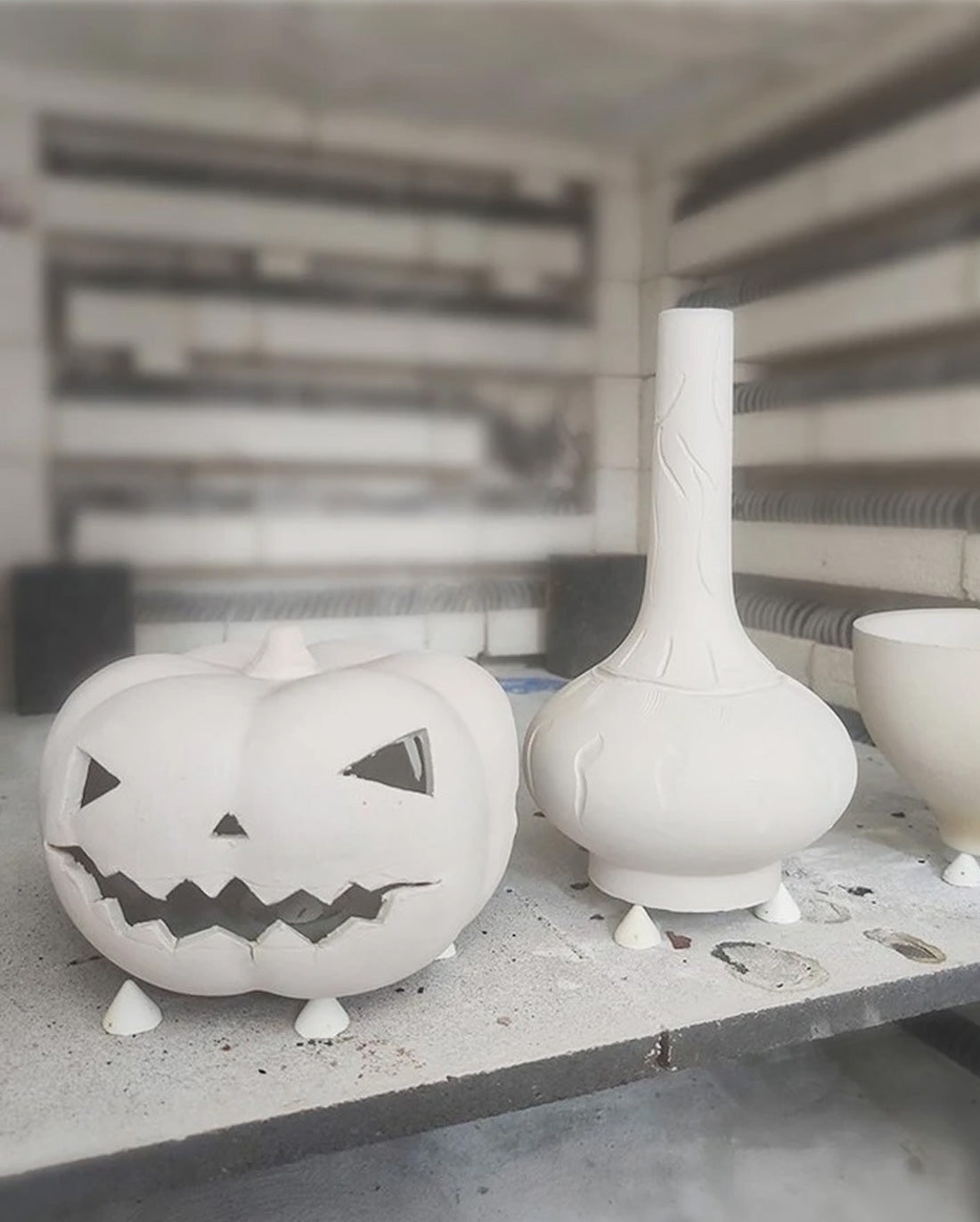 Pottery Nails, Kiln Stilts - 25 Piece